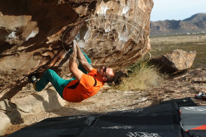 Bouldering in Hueco Tanks on 12/11/2019 with Blue Lizard Climbing and Yoga

Filename: SRM_20191211_0958500.jpg
Aperture: f/3.5
Shutter Speed: 1/400
Body: Canon EOS-1D Mark II
Lens: Canon EF 50mm f/1.8 II