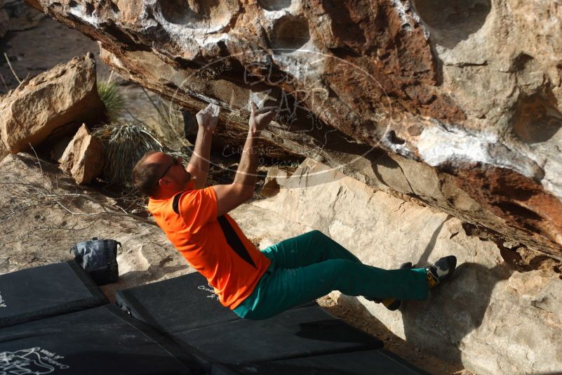 Bouldering in Hueco Tanks on 12/11/2019 with Blue Lizard Climbing and Yoga

Filename: SRM_20191211_1012400.jpg
Aperture: f/3.5
Shutter Speed: 1/400
Body: Canon EOS-1D Mark II
Lens: Canon EF 50mm f/1.8 II