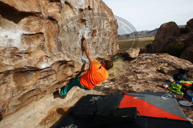 Bouldering in Hueco Tanks on 12/11/2019 with Blue Lizard Climbing and Yoga

Filename: SRM_20191211_1034260.jpg
Aperture: f/6.3
Shutter Speed: 1/400
Body: Canon EOS-1D Mark II
Lens: Canon EF 16-35mm f/2.8 L