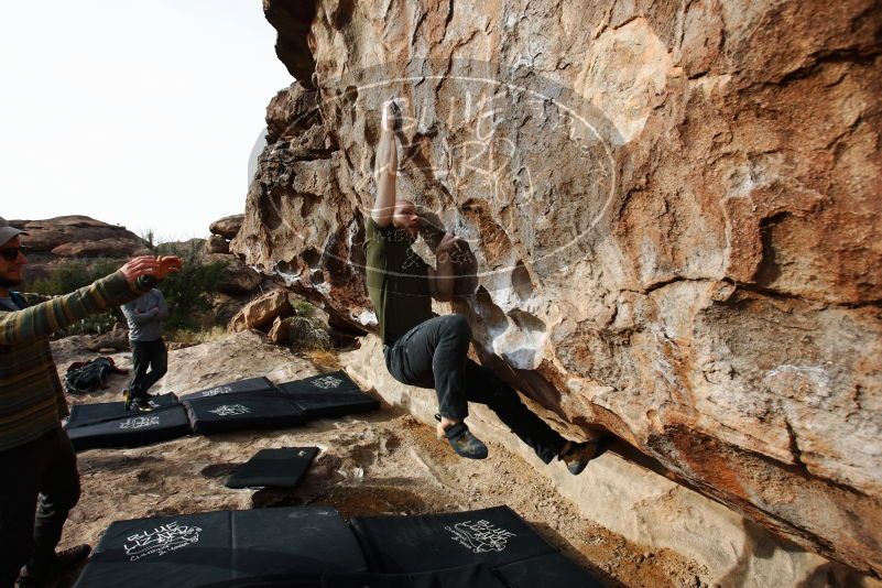 Bouldering in Hueco Tanks on 12/11/2019 with Blue Lizard Climbing and Yoga

Filename: SRM_20191211_1043190.jpg
Aperture: f/5.6
Shutter Speed: 1/400
Body: Canon EOS-1D Mark II
Lens: Canon EF 16-35mm f/2.8 L