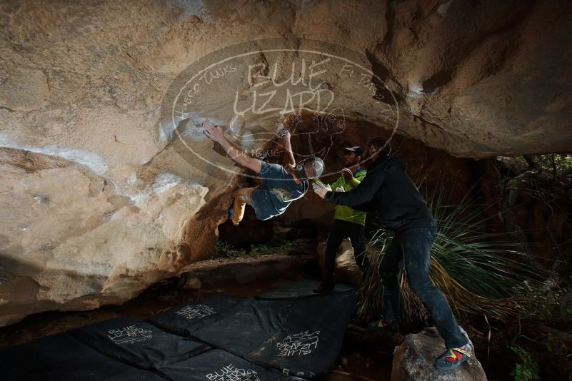 Bouldering in Hueco Tanks on 12/11/2019 with Blue Lizard Climbing and Yoga

Filename: SRM_20191211_1250240.jpg
Aperture: f/6.3
Shutter Speed: 1/250
Body: Canon EOS-1D Mark II
Lens: Canon EF 16-35mm f/2.8 L