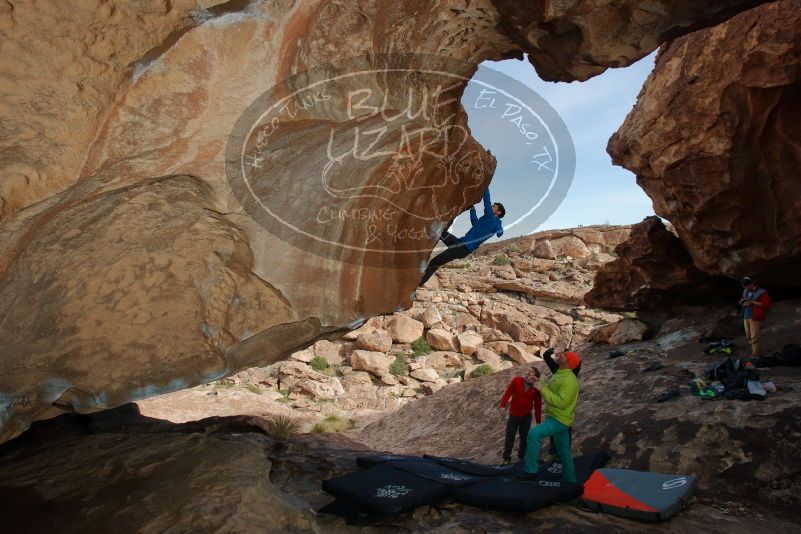 Bouldering in Hueco Tanks on 12/11/2019 with Blue Lizard Climbing and Yoga

Filename: SRM_20191211_1457320.jpg
Aperture: f/5.6
Shutter Speed: 1/250
Body: Canon EOS-1D Mark II
Lens: Canon EF 16-35mm f/2.8 L