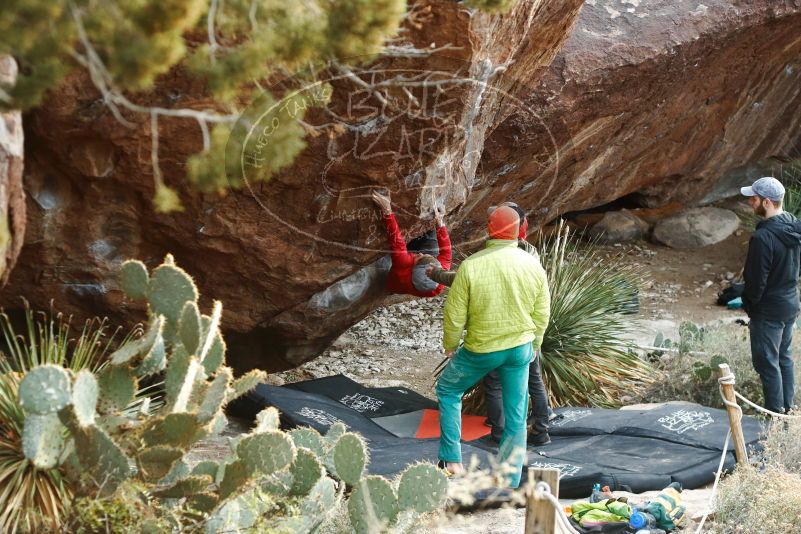 Bouldering in Hueco Tanks on 12/11/2019 with Blue Lizard Climbing and Yoga

Filename: SRM_20191211_1721420.jpg
Aperture: f/3.5
Shutter Speed: 1/320
Body: Canon EOS-1D Mark II
Lens: Canon EF 50mm f/1.8 II