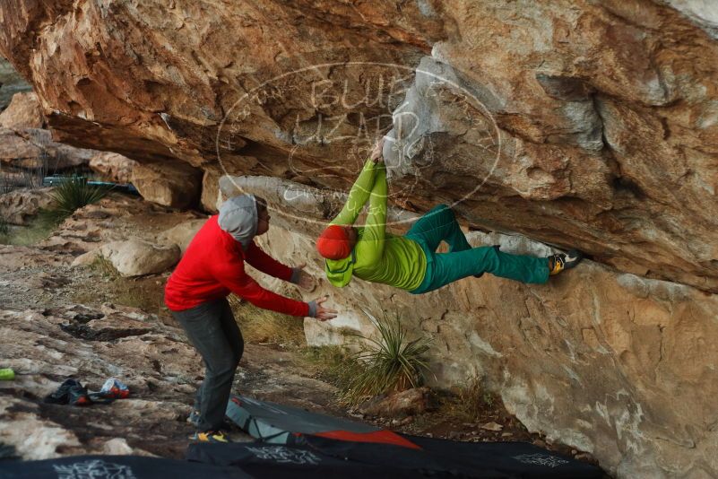 Bouldering in Hueco Tanks on 12/11/2019 with Blue Lizard Climbing and Yoga

Filename: SRM_20191211_1807310.jpg
Aperture: f/2.8
Shutter Speed: 1/250
Body: Canon EOS-1D Mark II
Lens: Canon EF 50mm f/1.8 II