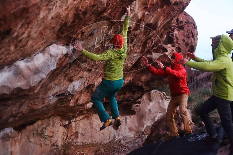 Bouldering in Hueco Tanks on 12/11/2019 with Blue Lizard Climbing and Yoga

Filename: SRM_20191211_1819390.jpg
Aperture: f/2.5
Shutter Speed: 1/200
Body: Canon EOS-1D Mark II
Lens: Canon EF 50mm f/1.8 II