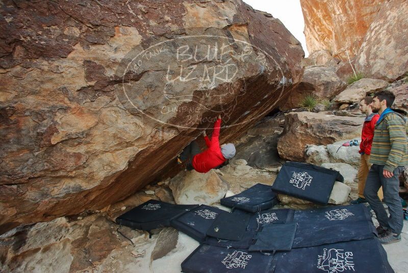 Bouldering in Hueco Tanks on 12/13/2019 with Blue Lizard Climbing and Yoga

Filename: SRM_20191213_1029420.jpg
Aperture: f/4.5
Shutter Speed: 1/250
Body: Canon EOS-1D Mark II
Lens: Canon EF 16-35mm f/2.8 L