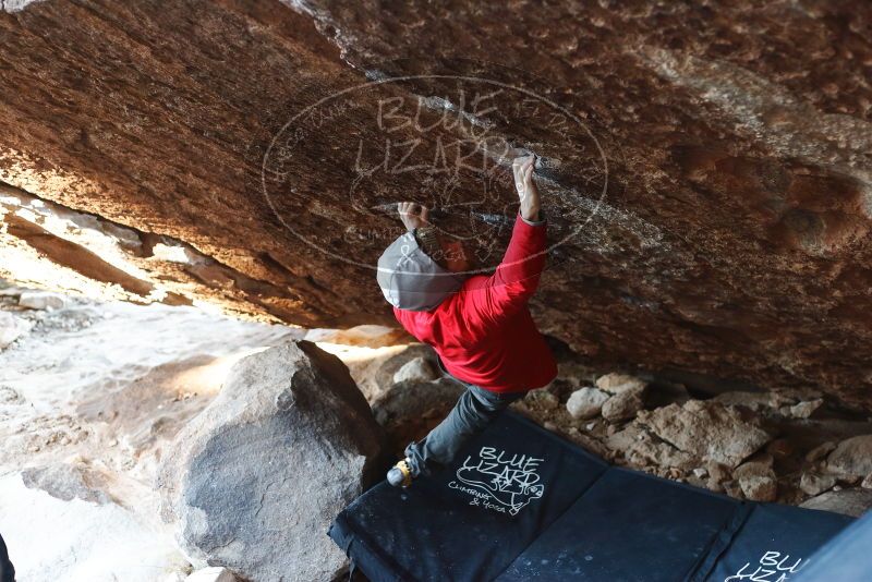 Bouldering in Hueco Tanks on 12/13/2019 with Blue Lizard Climbing and Yoga

Filename: SRM_20191213_1118312.jpg
Aperture: f/2.8
Shutter Speed: 1/250
Body: Canon EOS-1D Mark II
Lens: Canon EF 50mm f/1.8 II