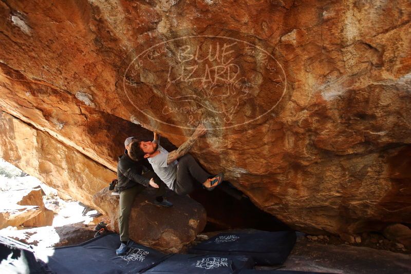 Bouldering in Hueco Tanks on 12/13/2019 with Blue Lizard Climbing and Yoga

Filename: SRM_20191213_1340460.jpg
Aperture: f/4.0
Shutter Speed: 1/250
Body: Canon EOS-1D Mark II
Lens: Canon EF 16-35mm f/2.8 L