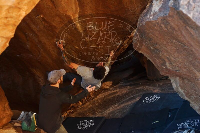 Bouldering in Hueco Tanks on 12/13/2019 with Blue Lizard Climbing and Yoga

Filename: SRM_20191213_1710180.jpg
Aperture: f/3.5
Shutter Speed: 1/250
Body: Canon EOS-1D Mark II
Lens: Canon EF 50mm f/1.8 II