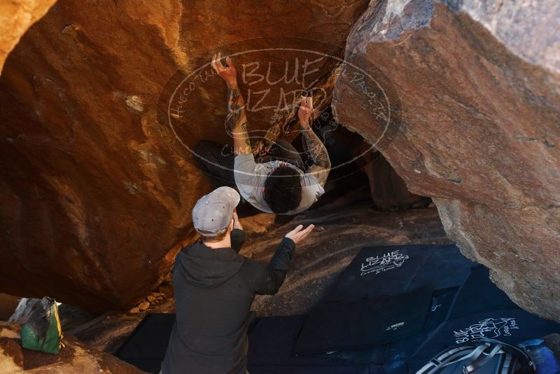 Bouldering in Hueco Tanks on 12/13/2019 with Blue Lizard Climbing and Yoga

Filename: SRM_20191213_1710271.jpg
Aperture: f/3.5
Shutter Speed: 1/250
Body: Canon EOS-1D Mark II
Lens: Canon EF 50mm f/1.8 II