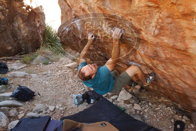 Bouldering in Hueco Tanks on 12/14/2019 with Blue Lizard Climbing and Yoga

Filename: SRM_20191214_1233020.jpg
Aperture: f/4.5
Shutter Speed: 1/250
Body: Canon EOS-1D Mark II
Lens: Canon EF 16-35mm f/2.8 L