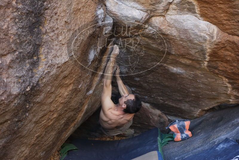 Bouldering in Hueco Tanks on 12/14/2019 with Blue Lizard Climbing and Yoga

Filename: SRM_20191214_1630400.jpg
Aperture: f/4.0
Shutter Speed: 1/250
Body: Canon EOS-1D Mark II
Lens: Canon EF 50mm f/1.8 II