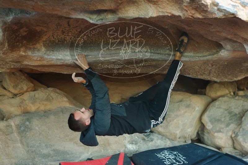 Bouldering in Hueco Tanks on 12/14/2019 with Blue Lizard Climbing and Yoga

Filename: SRM_20191214_1726101.jpg
Aperture: f/3.5
Shutter Speed: 1/250
Body: Canon EOS-1D Mark II
Lens: Canon EF 50mm f/1.8 II