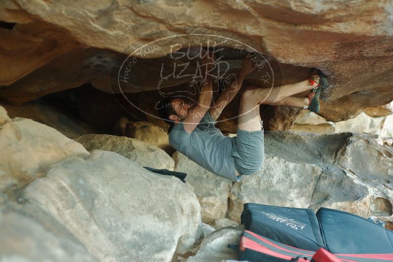 Bouldering in Hueco Tanks on 12/14/2019 with Blue Lizard Climbing and Yoga

Filename: SRM_20191214_1736450.jpg
Aperture: f/2.5
Shutter Speed: 1/250
Body: Canon EOS-1D Mark II
Lens: Canon EF 50mm f/1.8 II