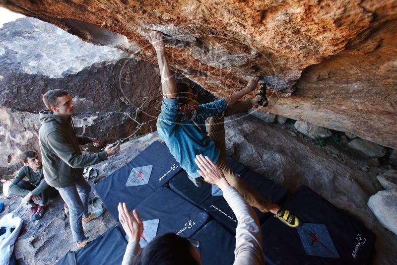 Bouldering in Hueco Tanks on 12/15/2019 with Blue Lizard Climbing and Yoga

Filename: SRM_20191215_1157460.jpg
Aperture: f/3.5
Shutter Speed: 1/250
Body: Canon EOS-1D Mark II
Lens: Canon EF 16-35mm f/2.8 L