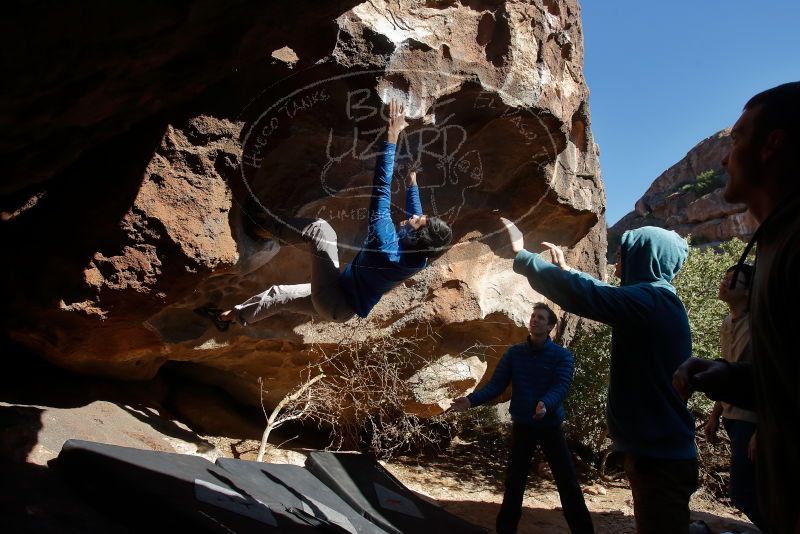 Bouldering in Hueco Tanks on 12/15/2019 with Blue Lizard Climbing and Yoga

Filename: SRM_20191215_1433490.jpg
Aperture: f/6.3
Shutter Speed: 1/400
Body: Canon EOS-1D Mark II
Lens: Canon EF 16-35mm f/2.8 L