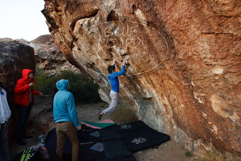 Bouldering in Hueco Tanks on 12/15/2019 with Blue Lizard Climbing and Yoga

Filename: SRM_20191215_1758321.jpg
Aperture: f/4.0
Shutter Speed: 1/250
Body: Canon EOS-1D Mark II
Lens: Canon EF 16-35mm f/2.8 L