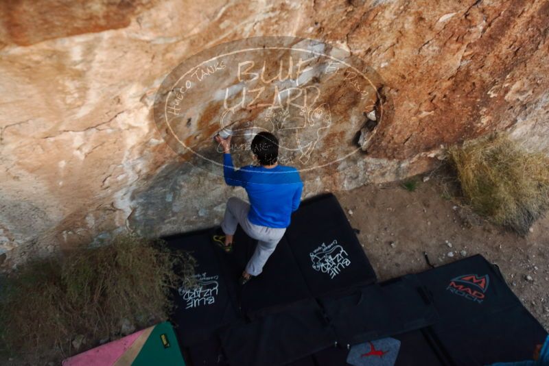 Bouldering in Hueco Tanks on 12/15/2019 with Blue Lizard Climbing and Yoga

Filename: SRM_20191215_1800510.jpg
Aperture: f/4.0
Shutter Speed: 1/250
Body: Canon EOS-1D Mark II
Lens: Canon EF 16-35mm f/2.8 L