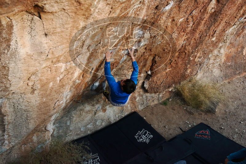 Bouldering in Hueco Tanks on 12/15/2019 with Blue Lizard Climbing and Yoga

Filename: SRM_20191215_1801030.jpg
Aperture: f/4.0
Shutter Speed: 1/250
Body: Canon EOS-1D Mark II
Lens: Canon EF 16-35mm f/2.8 L