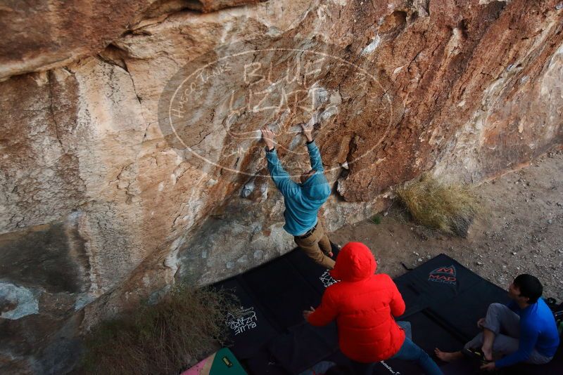 Bouldering in Hueco Tanks on 12/15/2019 with Blue Lizard Climbing and Yoga

Filename: SRM_20191215_1806140.jpg
Aperture: f/4.0
Shutter Speed: 1/250
Body: Canon EOS-1D Mark II
Lens: Canon EF 16-35mm f/2.8 L