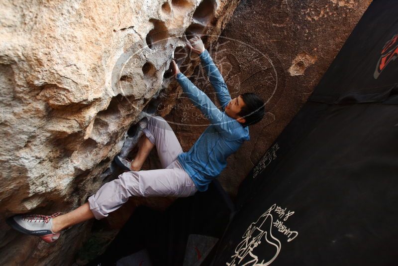 Bouldering in Hueco Tanks on 12/16/2019 with Blue Lizard Climbing and Yoga

Filename: SRM_20191216_1533040.jpg
Aperture: f/5.6
Shutter Speed: 1/250
Body: Canon EOS-1D Mark II
Lens: Canon EF 16-35mm f/2.8 L