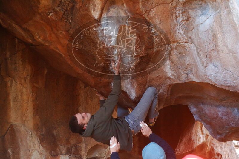 Bouldering in Hueco Tanks on 12/16/2019 with Blue Lizard Climbing and Yoga

Filename: SRM_20191216_1708450.jpg
Aperture: f/2.8
Shutter Speed: 1/250
Body: Canon EOS-1D Mark II
Lens: Canon EF 50mm f/1.8 II