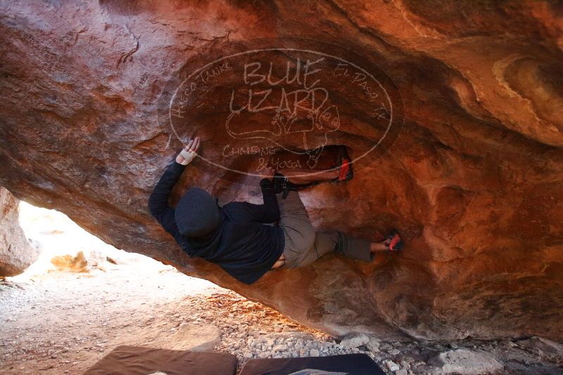 Bouldering in Hueco Tanks on 12/16/2019 with Blue Lizard Climbing and Yoga

Filename: SRM_20191216_1712170.jpg
Aperture: f/3.2
Shutter Speed: 1/250
Body: Canon EOS-1D Mark II
Lens: Canon EF 16-35mm f/2.8 L