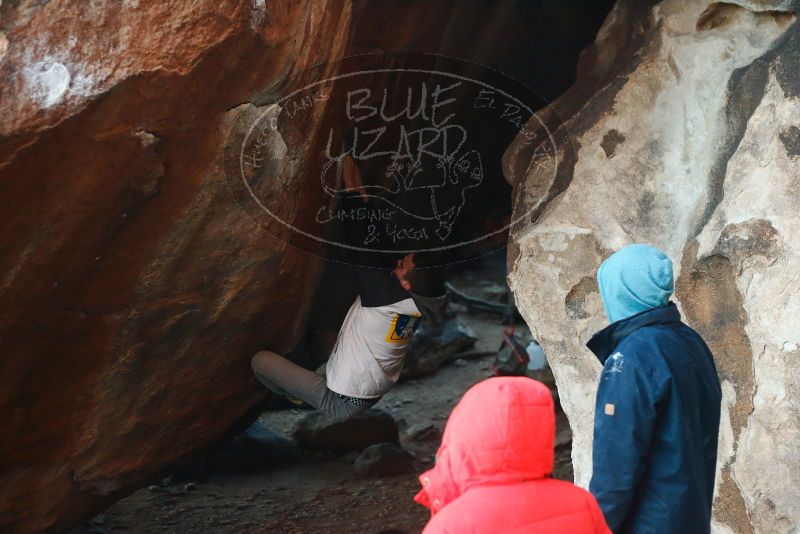 Bouldering in Hueco Tanks on 12/16/2019 with Blue Lizard Climbing and Yoga

Filename: SRM_20191216_1756170.jpg
Aperture: f/2.8
Shutter Speed: 1/250
Body: Canon EOS-1D Mark II
Lens: Canon EF 50mm f/1.8 II