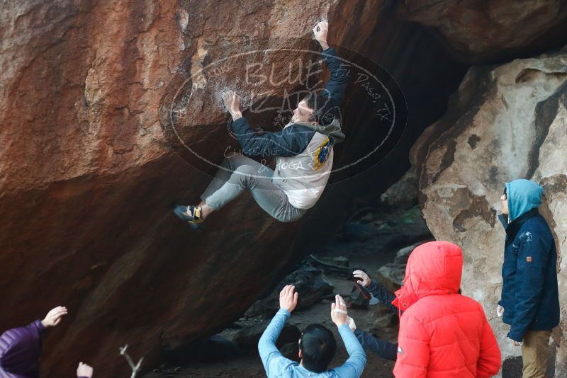 Bouldering in Hueco Tanks on 12/16/2019 with Blue Lizard Climbing and Yoga

Filename: SRM_20191216_1757040.jpg
Aperture: f/3.2
Shutter Speed: 1/250
Body: Canon EOS-1D Mark II
Lens: Canon EF 50mm f/1.8 II