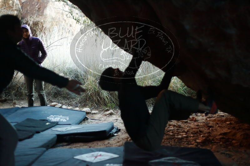 Bouldering in Hueco Tanks on 12/16/2019 with Blue Lizard Climbing and Yoga

Filename: SRM_20191216_1759250.jpg
Aperture: f/2.0
Shutter Speed: 1/250
Body: Canon EOS-1D Mark II
Lens: Canon EF 50mm f/1.8 II