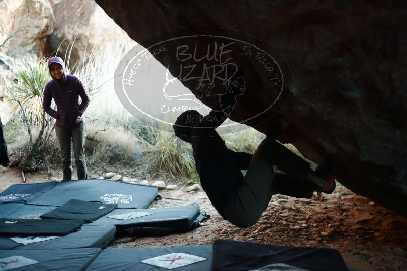 Bouldering in Hueco Tanks on 12/16/2019 with Blue Lizard Climbing and Yoga

Filename: SRM_20191216_1800360.jpg
Aperture: f/2.0
Shutter Speed: 1/250
Body: Canon EOS-1D Mark II
Lens: Canon EF 50mm f/1.8 II