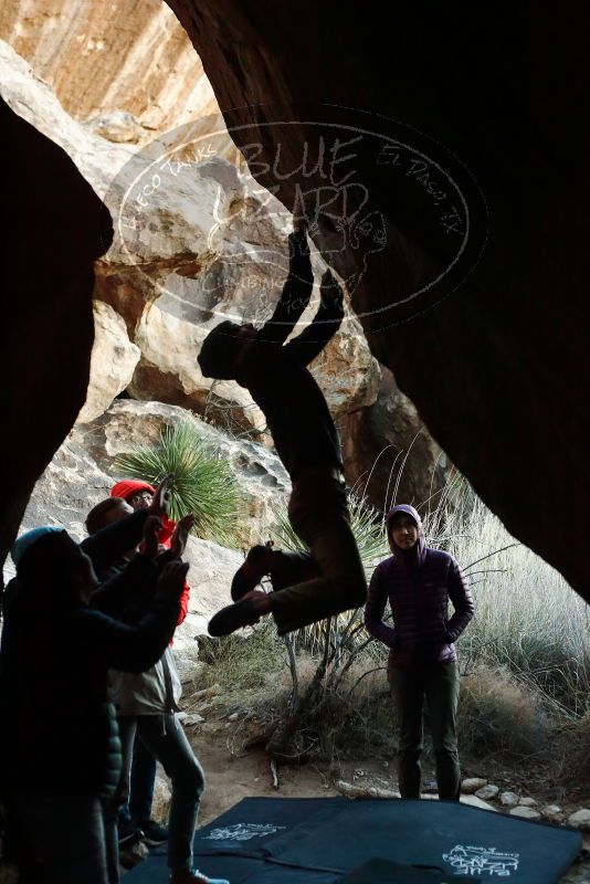 Bouldering in Hueco Tanks on 12/16/2019 with Blue Lizard Climbing and Yoga

Filename: SRM_20191216_1801490.jpg
Aperture: f/3.2
Shutter Speed: 1/250
Body: Canon EOS-1D Mark II
Lens: Canon EF 50mm f/1.8 II