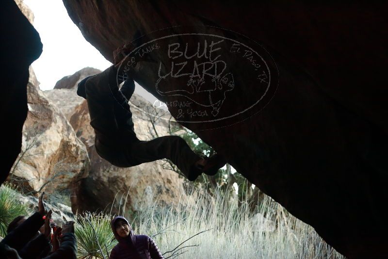 Bouldering in Hueco Tanks on 12/16/2019 with Blue Lizard Climbing and Yoga

Filename: SRM_20191216_1801590.jpg
Aperture: f/3.5
Shutter Speed: 1/250
Body: Canon EOS-1D Mark II
Lens: Canon EF 50mm f/1.8 II