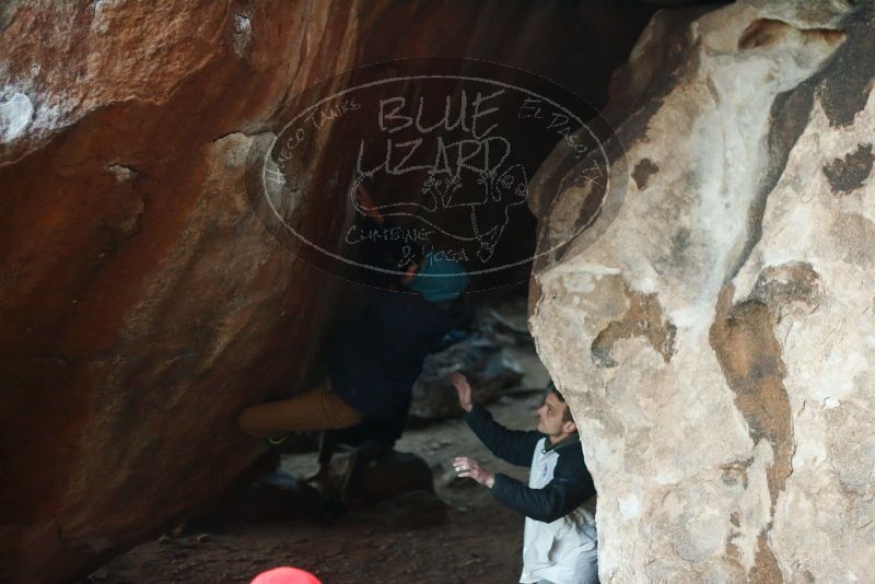 Bouldering in Hueco Tanks on 12/16/2019 with Blue Lizard Climbing and Yoga

Filename: SRM_20191216_1805320.jpg
Aperture: f/2.2
Shutter Speed: 1/250
Body: Canon EOS-1D Mark II
Lens: Canon EF 50mm f/1.8 II