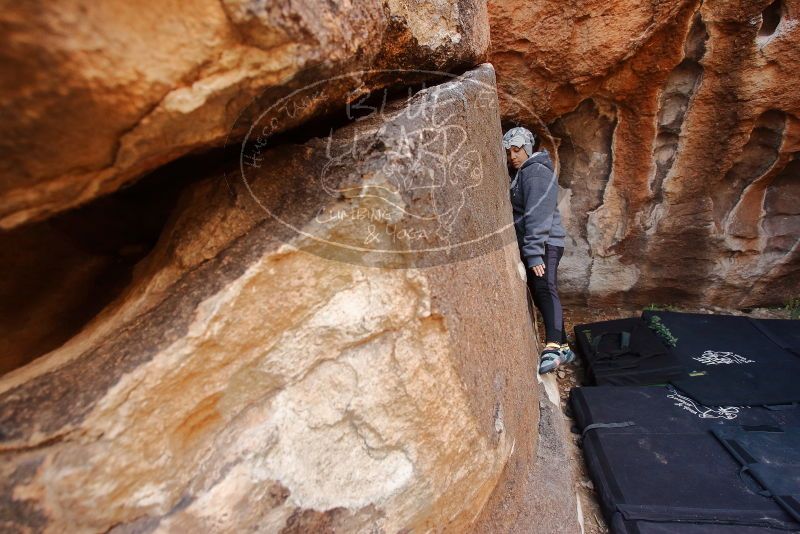 Bouldering in Hueco Tanks on 12/19/2019 with Blue Lizard Climbing and Yoga

Filename: SRM_20191219_1201030.jpg
Aperture: f/4.0
Shutter Speed: 1/200
Body: Canon EOS-1D Mark II
Lens: Canon EF 16-35mm f/2.8 L