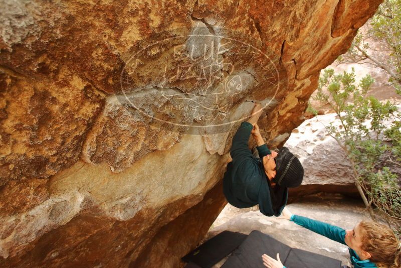 Bouldering in Hueco Tanks on 12/19/2019 with Blue Lizard Climbing and Yoga

Filename: SRM_20191219_1422390.jpg
Aperture: f/4.0
Shutter Speed: 1/250
Body: Canon EOS-1D Mark II
Lens: Canon EF 16-35mm f/2.8 L