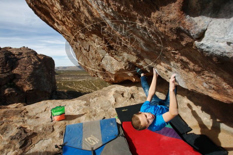 Bouldering in Hueco Tanks on 12/23/2019 with Blue Lizard Climbing and Yoga

Filename: SRM_20191223_1128440.jpg
Aperture: f/8.0
Shutter Speed: 1/250
Body: Canon EOS-1D Mark II
Lens: Canon EF 16-35mm f/2.8 L