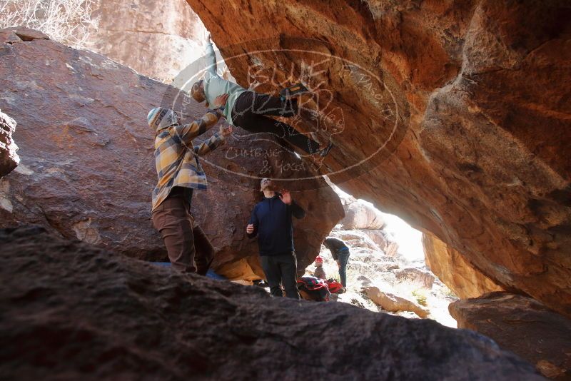 Bouldering in Hueco Tanks on 12/23/2019 with Blue Lizard Climbing and Yoga

Filename: SRM_20191223_1350161.jpg
Aperture: f/5.0
Shutter Speed: 1/250
Body: Canon EOS-1D Mark II
Lens: Canon EF 16-35mm f/2.8 L