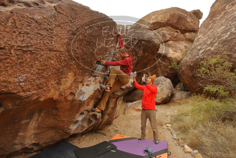 Bouldering in Hueco Tanks on 12/24/2019 with Blue Lizard Climbing and Yoga

Filename: SRM_20191224_1111530.jpg
Aperture: f/5.0
Shutter Speed: 1/320
Body: Canon EOS-1D Mark II
Lens: Canon EF 16-35mm f/2.8 L