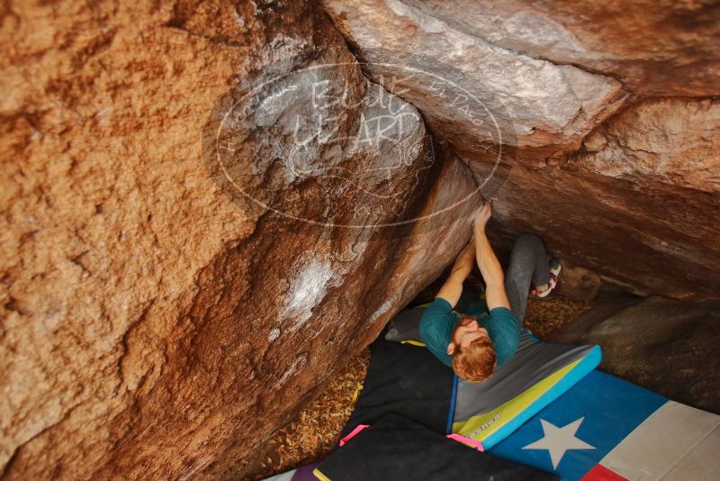 Bouldering in Hueco Tanks on 12/24/2019 with Blue Lizard Climbing and Yoga

Filename: SRM_20191224_1210180.jpg
Aperture: f/3.5
Shutter Speed: 1/250
Body: Canon EOS-1D Mark II
Lens: Canon EF 16-35mm f/2.8 L