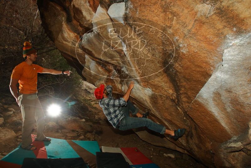 Bouldering in Hueco Tanks on 12/24/2019 with Blue Lizard Climbing and Yoga

Filename: SRM_20191224_1326440.jpg
Aperture: f/8.0
Shutter Speed: 1/250
Body: Canon EOS-1D Mark II
Lens: Canon EF 16-35mm f/2.8 L