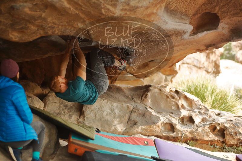 Bouldering in Hueco Tanks on 12/24/2019 with Blue Lizard Climbing and Yoga

Filename: SRM_20191224_1610500.jpg
Aperture: f/2.0
Shutter Speed: 1/200
Body: Canon EOS-1D Mark II
Lens: Canon EF 50mm f/1.8 II