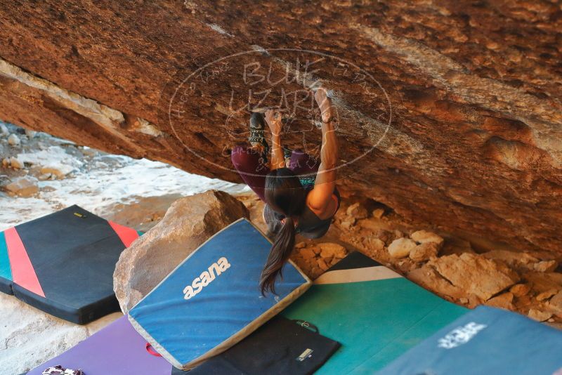 Bouldering in Hueco Tanks on 12/26/2019 with Blue Lizard Climbing and Yoga

Filename: SRM_20191226_1753320.jpg
Aperture: f/3.2
Shutter Speed: 1/250
Body: Canon EOS-1D Mark II
Lens: Canon EF 50mm f/1.8 II