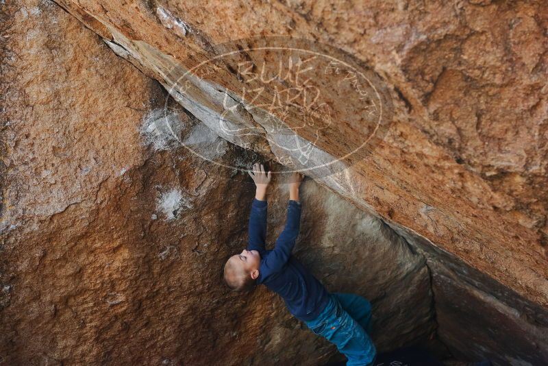 Bouldering in Hueco Tanks on 12/27/2019 with Blue Lizard Climbing and Yoga

Filename: SRM_20191227_1206470.jpg
Aperture: f/4.0
Shutter Speed: 1/320
Body: Canon EOS-1D Mark II
Lens: Canon EF 50mm f/1.8 II