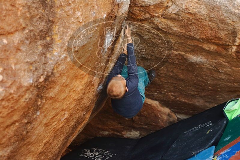 Bouldering in Hueco Tanks on 12/27/2019 with Blue Lizard Climbing and Yoga

Filename: SRM_20191227_1309390.jpg
Aperture: f/3.5
Shutter Speed: 1/320
Body: Canon EOS-1D Mark II
Lens: Canon EF 50mm f/1.8 II