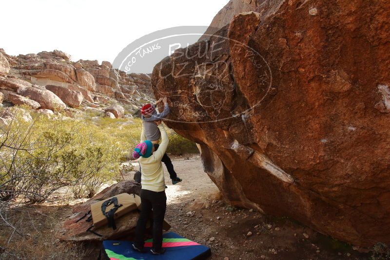 Bouldering in Hueco Tanks on 12/27/2019 with Blue Lizard Climbing and Yoga

Filename: SRM_20191227_1330310.jpg
Aperture: f/10.0
Shutter Speed: 1/250
Body: Canon EOS-1D Mark II
Lens: Canon EF 16-35mm f/2.8 L