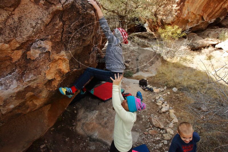 Bouldering in Hueco Tanks on 12/27/2019 with Blue Lizard Climbing and Yoga

Filename: SRM_20191227_1332320.jpg
Aperture: f/7.1
Shutter Speed: 1/320
Body: Canon EOS-1D Mark II
Lens: Canon EF 16-35mm f/2.8 L