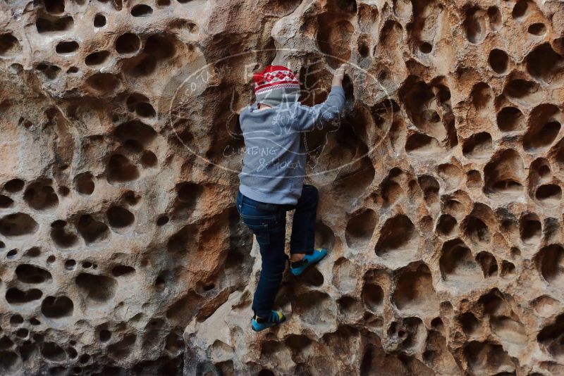 Bouldering in Hueco Tanks on 12/27/2019 with Blue Lizard Climbing and Yoga

Filename: SRM_20191227_1618310.jpg
Aperture: f/3.2
Shutter Speed: 1/160
Body: Canon EOS-1D Mark II
Lens: Canon EF 50mm f/1.8 II