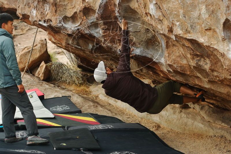 Bouldering in Hueco Tanks on 12/28/2019 with Blue Lizard Climbing and Yoga

Filename: SRM_20191228_1105550.jpg
Aperture: f/3.5
Shutter Speed: 1/250
Body: Canon EOS-1D Mark II
Lens: Canon EF 50mm f/1.8 II