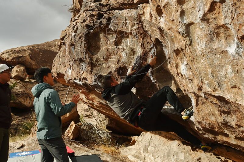 Bouldering in Hueco Tanks on 12/28/2019 with Blue Lizard Climbing and Yoga

Filename: SRM_20191228_1109010.jpg
Aperture: f/7.1
Shutter Speed: 1/250
Body: Canon EOS-1D Mark II
Lens: Canon EF 50mm f/1.8 II